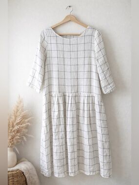 notPERFECTLINEN White Windowpane Linen Dress